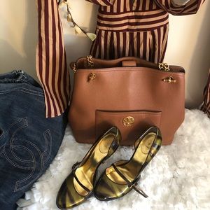 Meet your Posher, Mandy